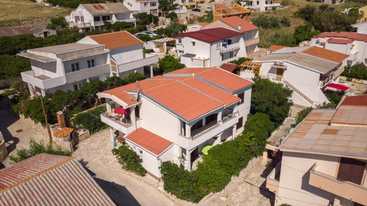 Apartments Salis Pag Town Zewnętrze zdjęcie