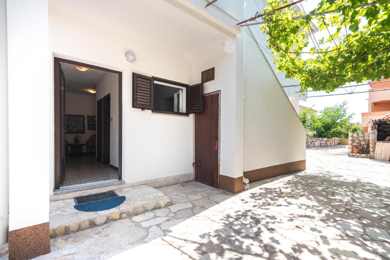 Apartments Salis Pag Town Zewnętrze zdjęcie