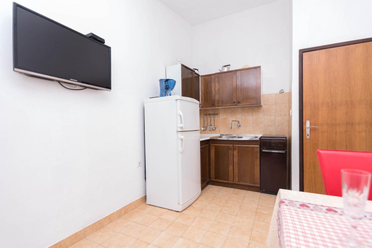 Apartments Salis Pag Town Zewnętrze zdjęcie