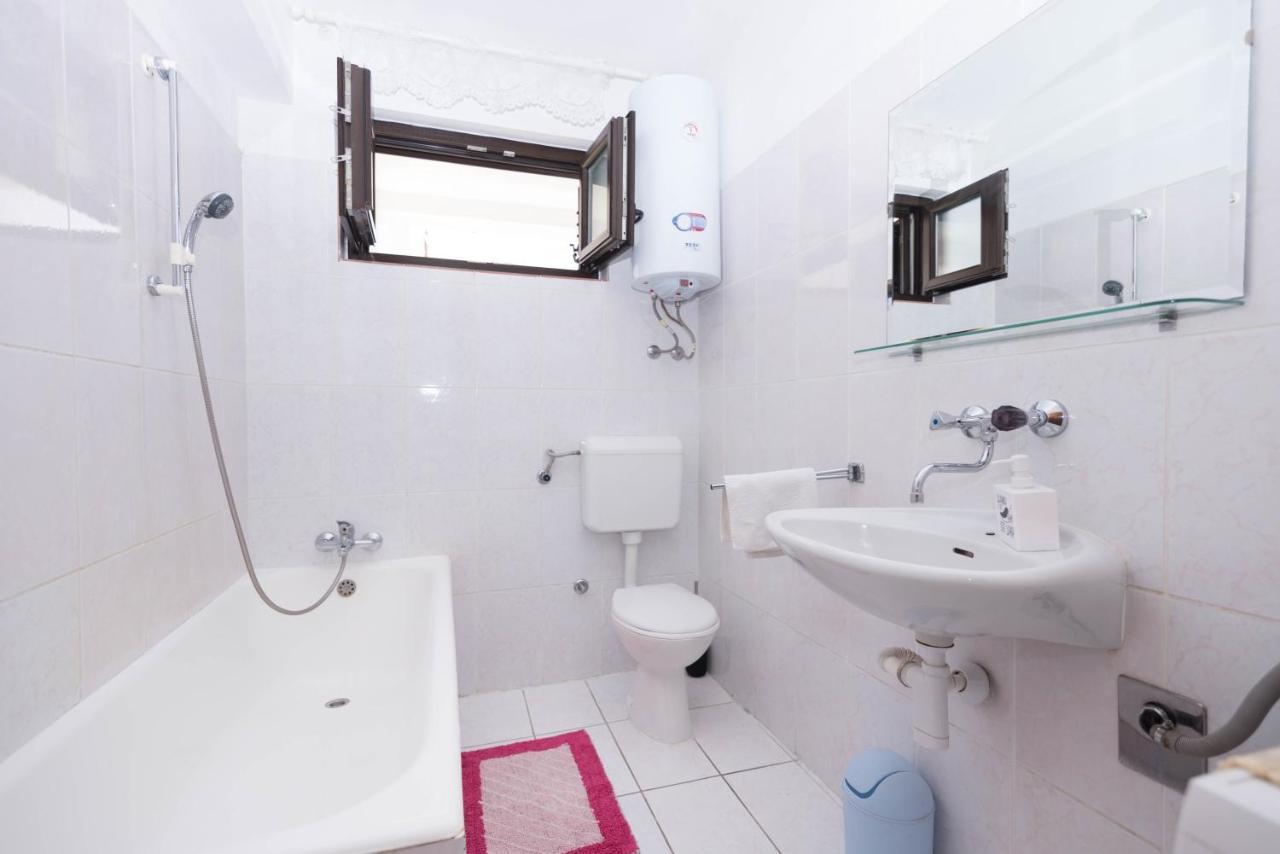 Apartments Salis Pag Town Zewnętrze zdjęcie