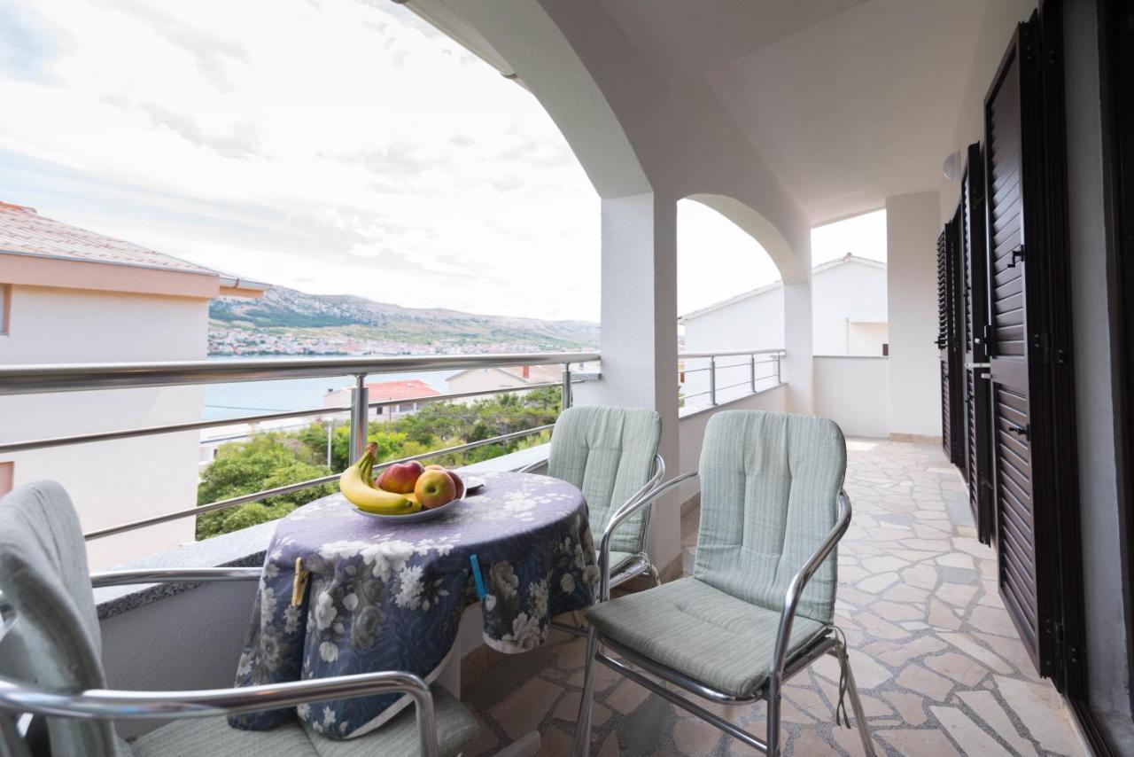 Apartments Salis Pag Town Zewnętrze zdjęcie